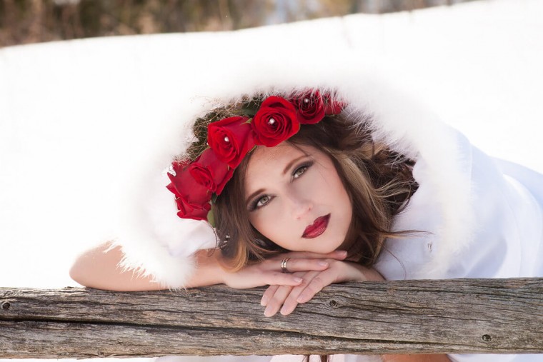 Red, White and SNOW! Outdoor Winter Boudoir